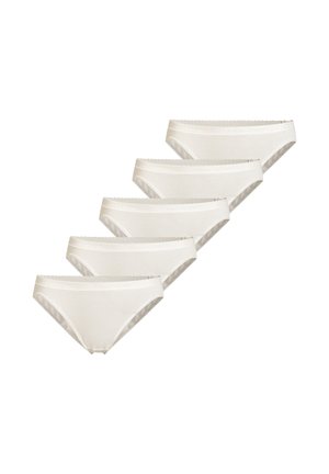 Fünf weiße Baumwoll-Damenunterhosen im Bikini-Stil, diagonal absteigend auf weißem Hintergrund angeordnet.