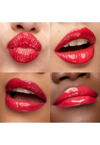 Quatre gros plans de lèvres, mettant en avant du rouge à lèvres rouge brillant dans différentes textures et finitions, présentant différentes formes et teintes de lèvres.