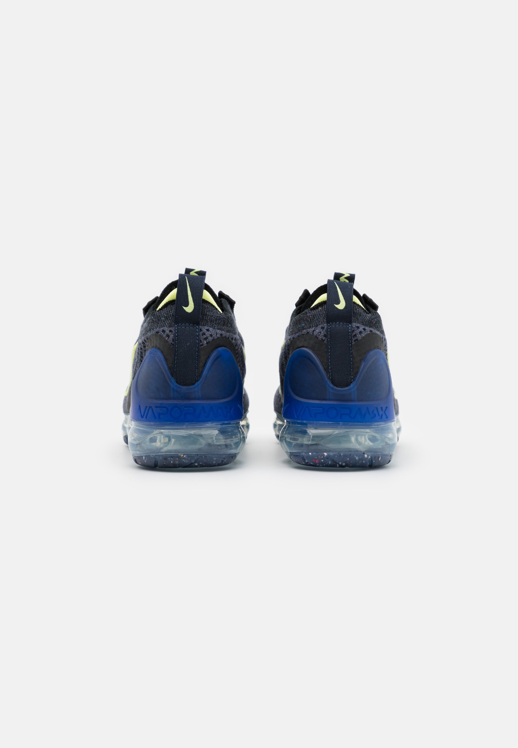 blue vapormax trainers