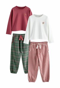 Drei Loungewear-Sets: ein bordeauxrotes Crop-Top mit floralen Stickereien, ein weißes Top mit ähnlichem Design und karierte Hosen in grünen und roten Tönen.