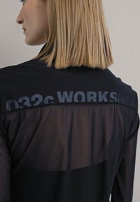 032c CLOUDLAYER EVENING - Chemisier - black