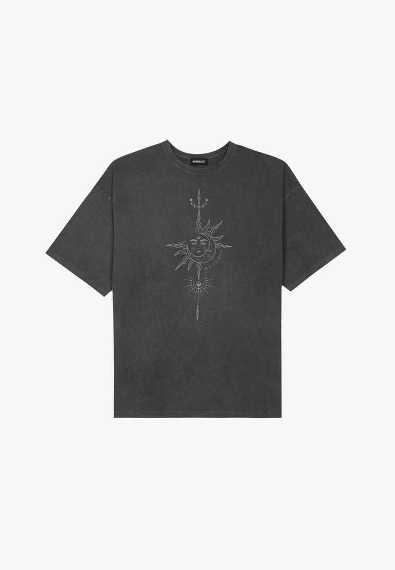 T-shirt surdimensionné gris foncé en coton, avec un graphisme central représentant un soleil, ornée de détails de lignes complexes imprimés sur le devant.