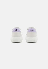 Calvin Klein Jeans CHUNKY CUPSOLE LACEUP MON - Zapatillas - bright white/pastel lilac