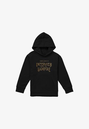 Schwarzer Hoodie mit Kängurutasche und goldenem Text "Anne Rice's Interview mit dem Vampir" mittig auf der Vorderseite.