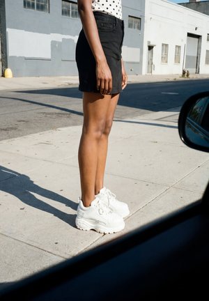 Buffalo, CLD CHAI - Tenisice - triple white