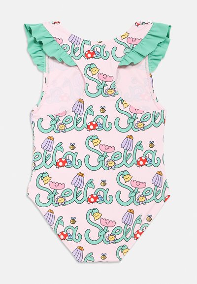 Kupaći kostim s ružičastom podlogom i veselim printom cvijeća i insekata. Dizajn ima zelene naborane ukrase na ramenima i otvorena leđa.