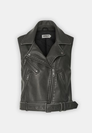 Zwarte faux leren mouwloze vest met reverskraag, asymmetrische rits aan de voorkant en een verstelbare riem. Soepele textuur, getailleerd ontwerp.