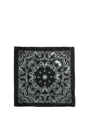 Črna ruta z vzorci simetričnih belih paisley in cvetličnih motivov, razporejenih v koncentrične kvadrate.