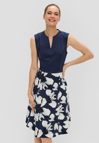 s.Oliver BLACK LABEL - Sukienka letnia