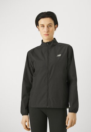 New Balance ESSENTIALS - Běžecká bunda - black
