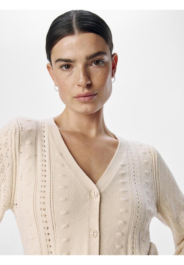 OBJINGE V NECK  - Cardigan - sandshell2
