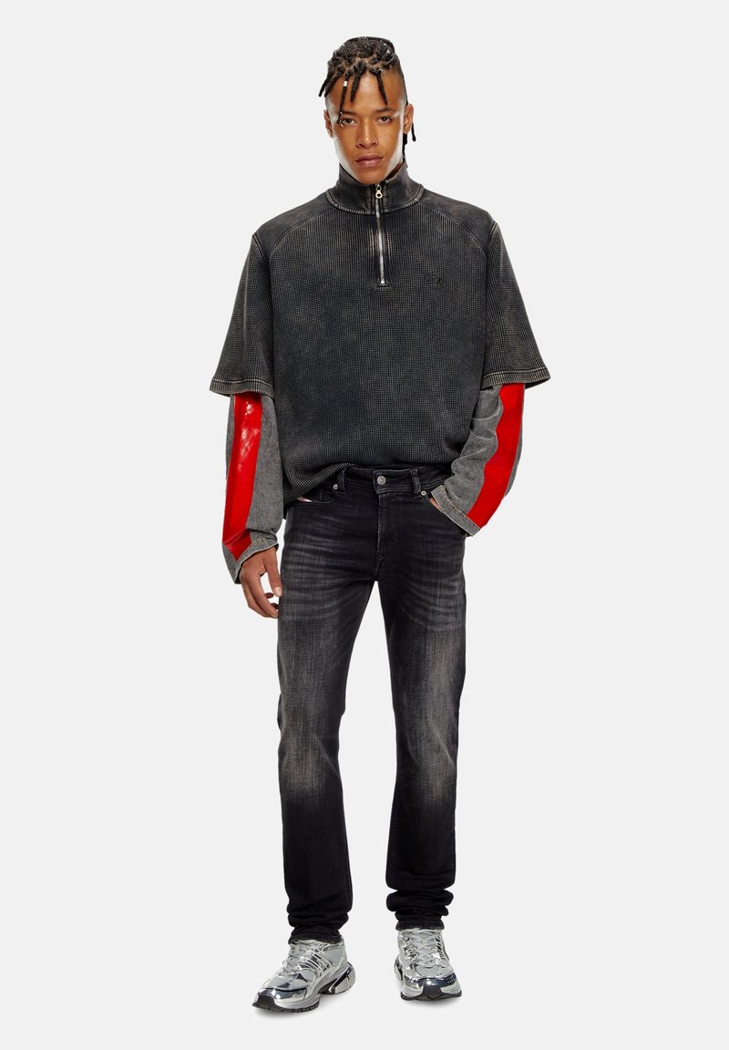 Diesel Jeansy Straight Leg - Zdjęcie 2