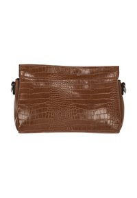 Braune Clutch aus krokodilgeprägtem Leder mit glatter Textur, rechteckiger Form und Design mit oberer Falte. Mit gerafften Seiten.