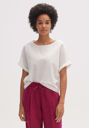 Opus KURZARM FLASINO - Bluse - milk