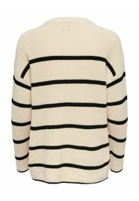 Pull en maille crème à manches longues avec des rayures noires horizontales régulièrement espacées sur le dos et les manches.
