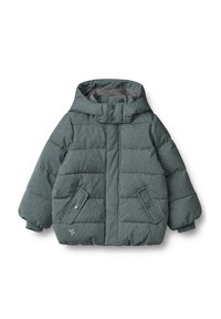 Giacca imbottita verde scuro con cappuccio, dotata di zip e chiusura con bottone, due tasche frontali e foderata a scacchi.