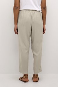 Kaffe KATAMARA CASUAL FIT - Stoffhose - plaza taupe