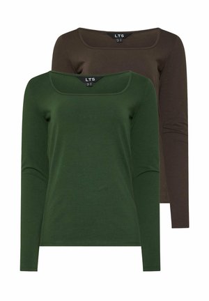 Deux hauts à manches longues : un vert foncé, un marron foncé. Les deux ont des encolures carrées et sont en tissu doux et lisse.