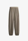 CHECKED TECHNICAL BLOOMER TROUSERS - Pantalon classique - grey