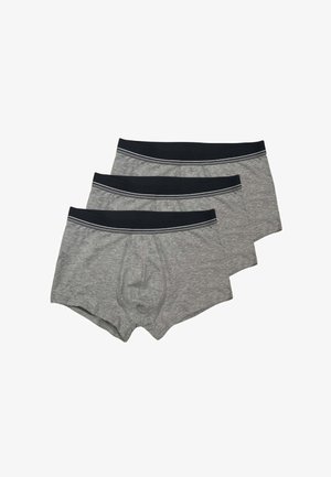 Tre paia di boxer da uomo grigi con fascia in vita nera con sottili strisce bianche, disposti in una pila sfalsata.