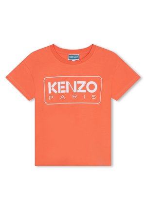 Oranje katoenen T-shirt met korte mouwen en ronde hals. Voorzien van een witte rechthoekige graphic met "KENZO PARIS" in vette letters gedrukt.