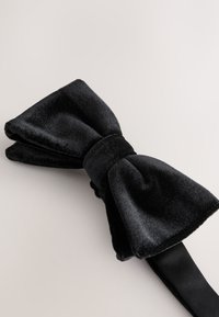 REGULAR FIT - READY TIED - Peteliškė - black