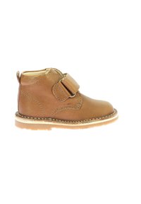 Bruine leren enkelboot met een klittenbandsluiting, ronde neus en contrasterende stikdetails; gestructureerde bovenkant met een rubberen zool.
