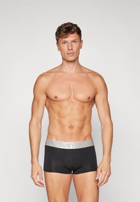 Calvin Klein Underwear LOW RISE TRUNK 3 PACK CKR STEEL MICRO - Ozke boksarice - black/zoni beach/ash