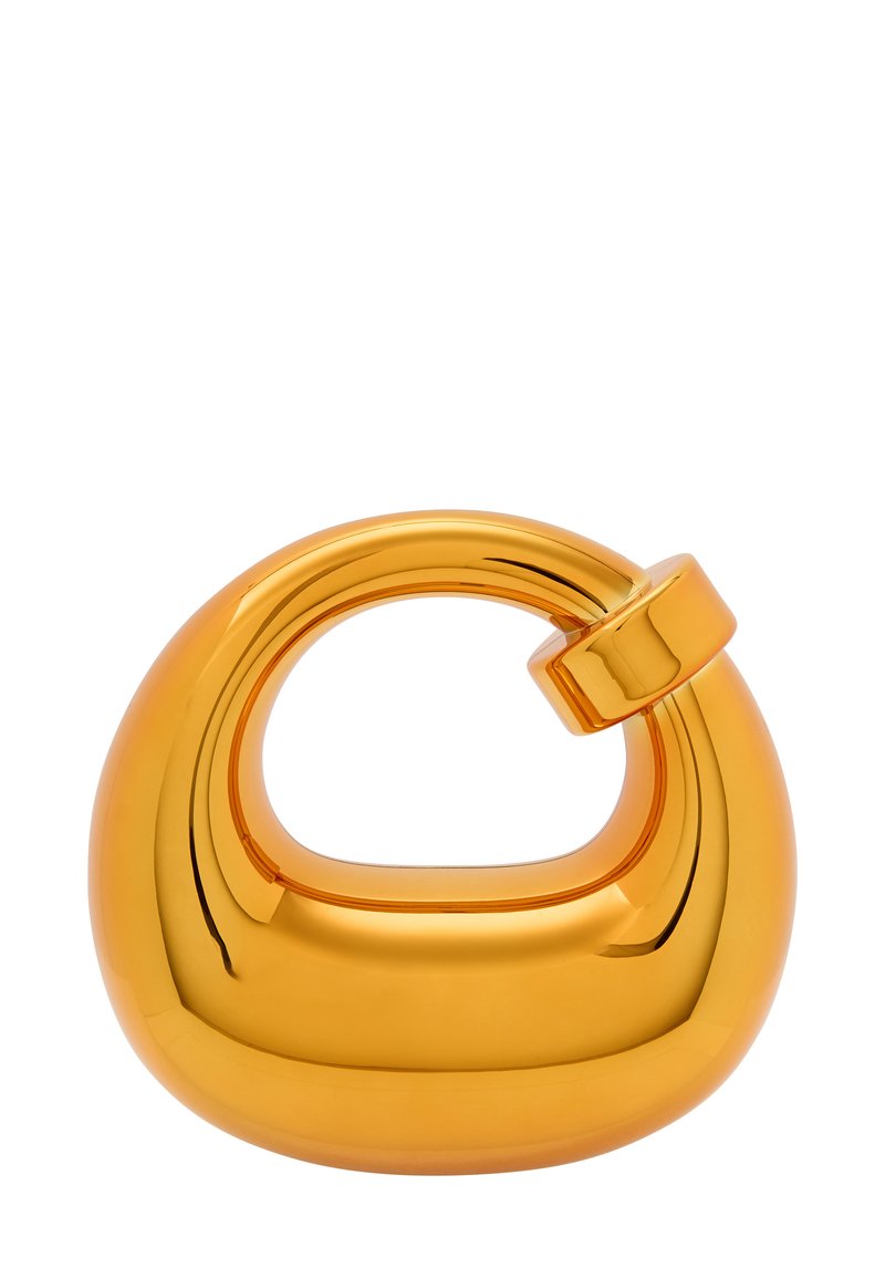 Orange keramisk vase med en glat, blank overflade. Har en rundet krop og et sidehåndtag, hvilket tilbyder et moderne, minimalistisk design.