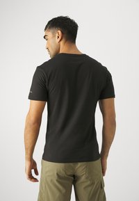 Columbia RAPID RIDGE™ GRAPHIC TEE - Marškinėliai su spaudiniu - black/hood nig