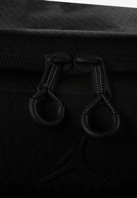Jordan COLLECTORS DUFFLE - Bolsa de deporte - black