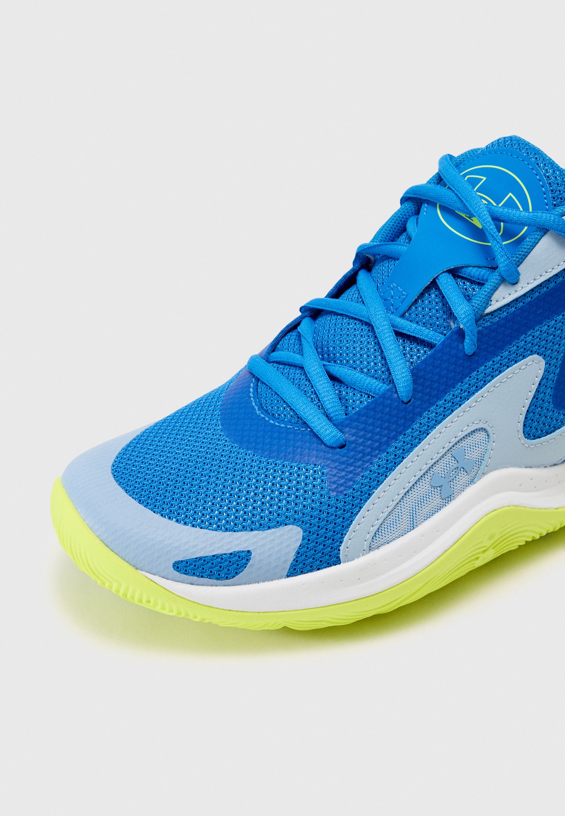 blue and orange basketball shoes