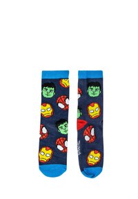 Calzini blu navy con volti di cartoni animati di supereroi colorati, tra cui Spider-Man, Hulk e Iron Man. Polsini blu nella parte superiore.
