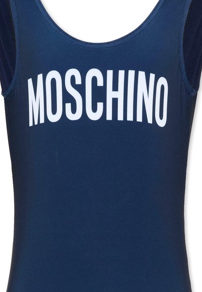 Maillot de bain sans manches bleu marine avec larges bretelles et logo MOSCHINO blanc imprimé sur la poitrine.