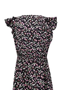 Blumendruckkleid mit schwarzem Hintergrund, das rosa und grüne Blumen zeigt, kurze Rüschärmel und einen elastischen Bund hat.
