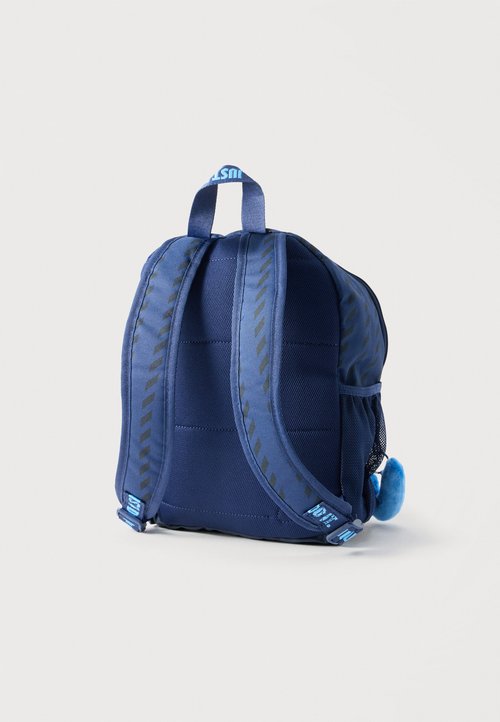 Nike Sportswear UNISEX - Pencil case - barely volt/deep night/(deep night)/ dark blue - Zalando.ie Nike Sportswear UNISEX - Pencil case - barely volt/deep night/(deep night)/ dark blue - Zalando.ie