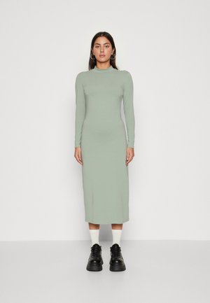 ONLY ONLLIVE LOVE DRESS - Φόρεμα σε ίσια γραμμή - green