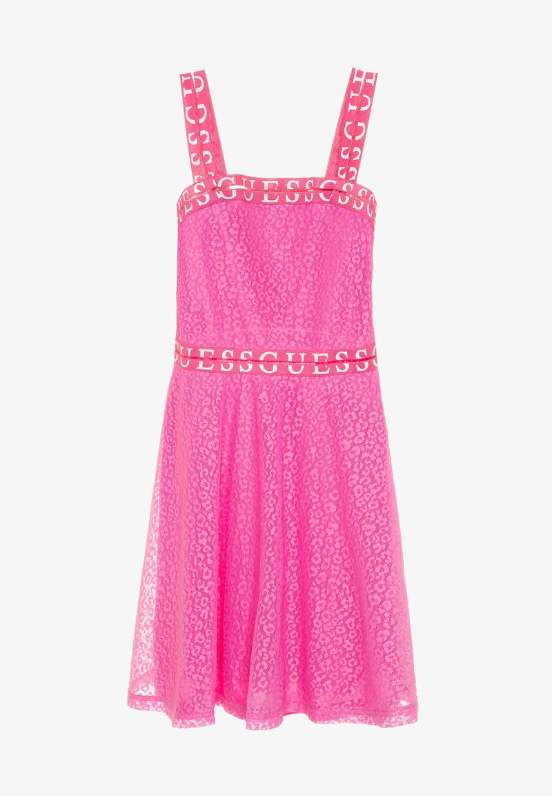 Robe rose sans manches avec superposition en dentelle imprimée léopard et bandes avec logo "GUESS" sur les bretelles, le décolleté et la taille.