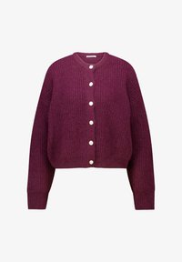 Unselected, bordeaux