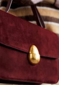 NEOUS PHOENIX BURGUNDY - Sac bandoulière - burgundy