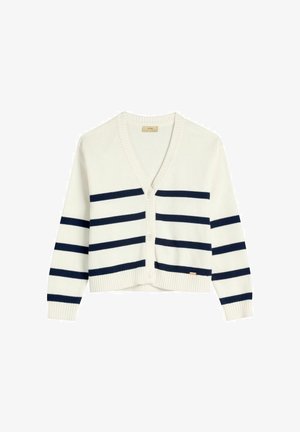Biały krótki kardigan z granatowymi poziomymi paskami, dekoltem w serek, długimi rękawami i guzikami z przodu.