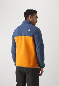 The North Face YUMIORI pomarańczowy