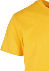 Urban Classics BASIC - Jednoduché tričko - californiayellow