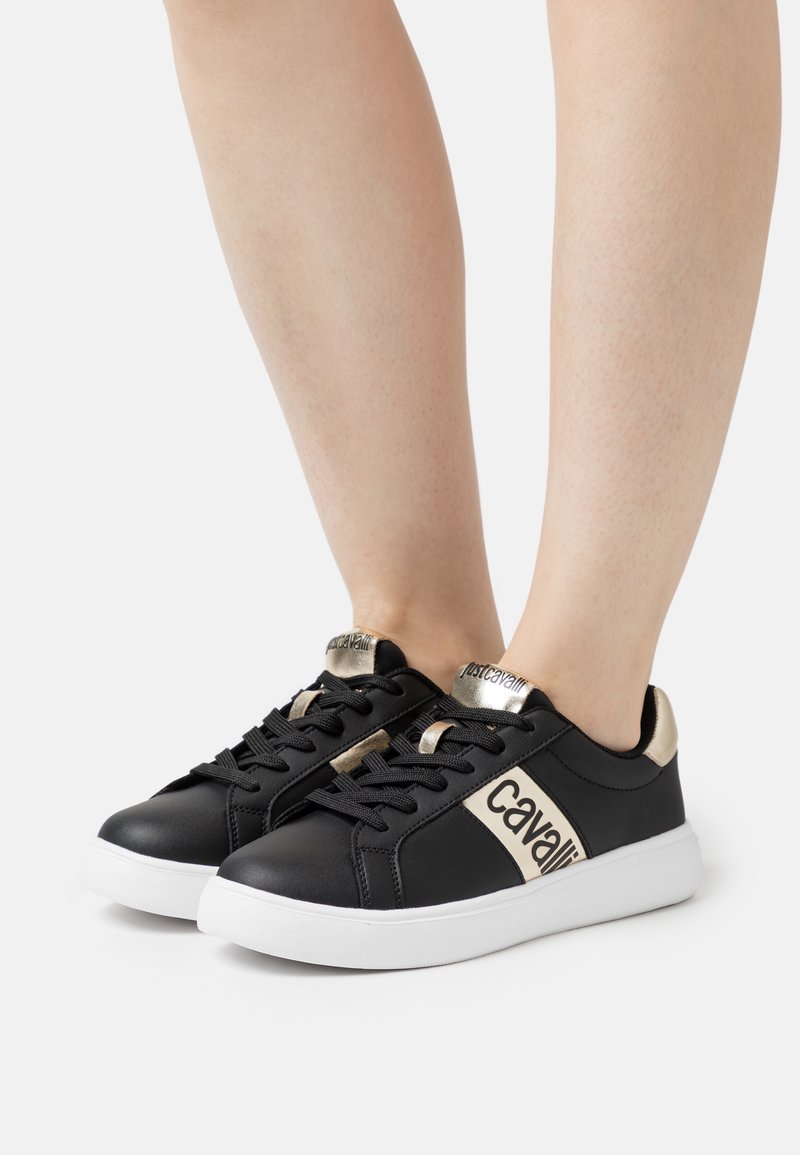 Just Cavalli Baskets basses black/gold/noir ZALANDO.FR