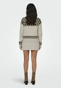 ONLY ROLLKRAGEN - Strickpullover - moonbeam