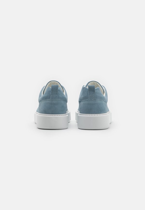 DIXON LOGO ACCENTS - Trainers - sky3