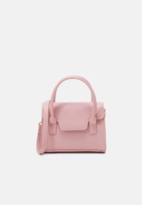 Unselected, light pink