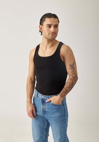 SNOCKS TANK 2 PACK - Maglietta intima - schwarz
