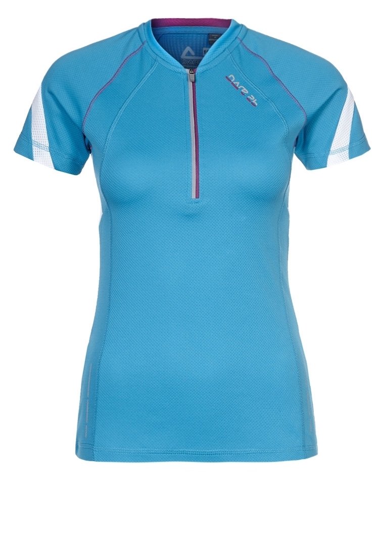 Nebesky modré sportovní tričko s krátkým rukávem a čtvrtzipem. Vyznačuje se texturovanou látkou a bílými akcenty na ramenou. Logo v purpurové barvě.