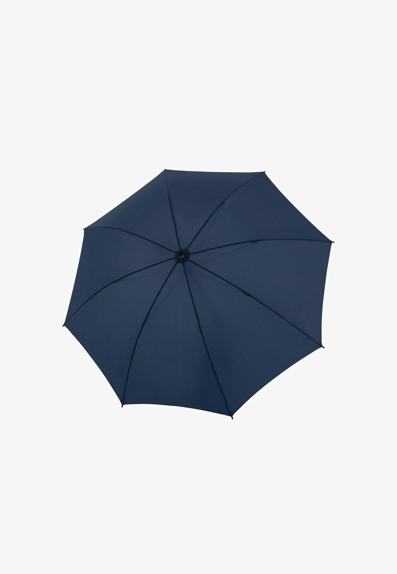 Ombrello blu navy con una copertura circolare, otto stecche e una texture liscia. Il centro presenta un semplice meccanismo a pulsante nero.